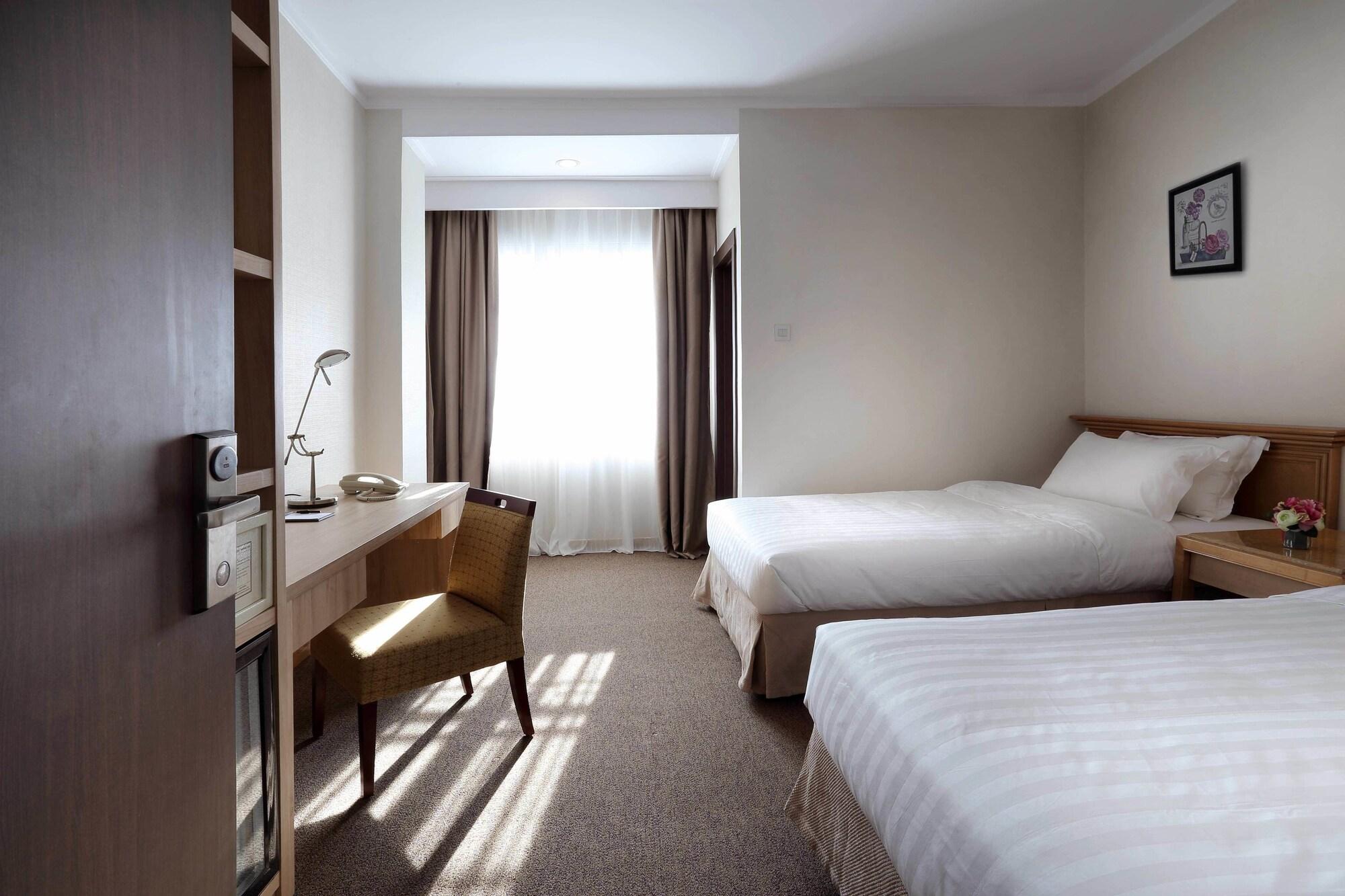 Menumbing Heritage Hotel Pangkal Pinang Eksteriør billede