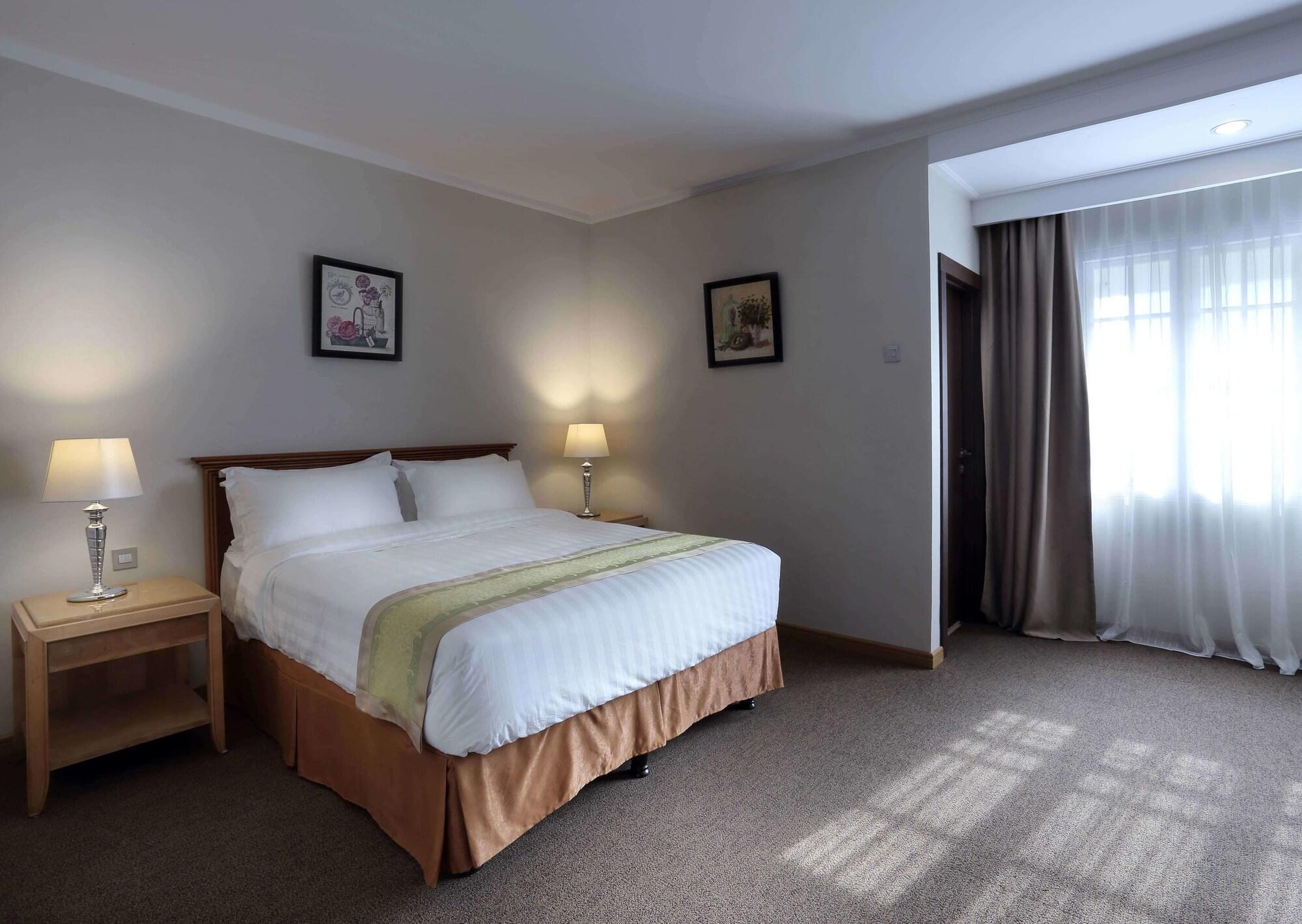 Menumbing Heritage Hotel Pangkal Pinang Eksteriør billede
