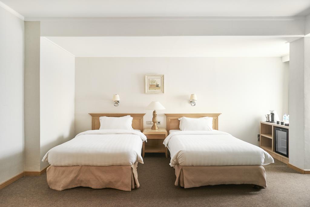Menumbing Heritage Hotel Pangkal Pinang Eksteriør billede