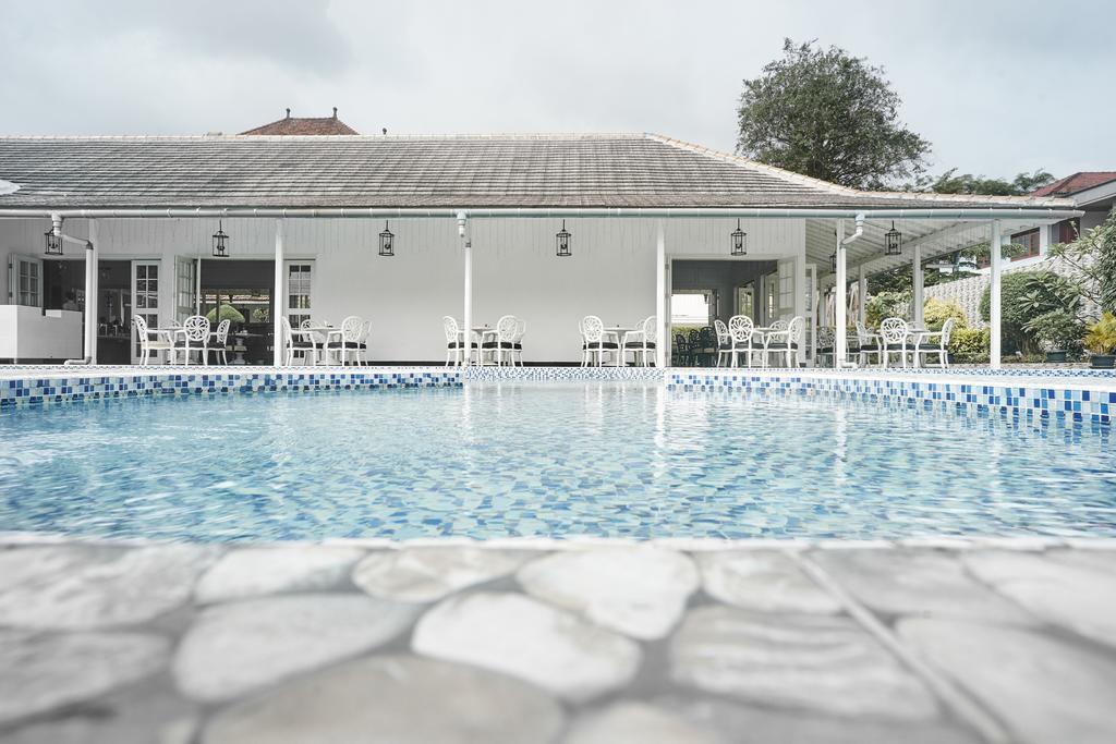 Menumbing Heritage Hotel Pangkal Pinang Eksteriør billede
